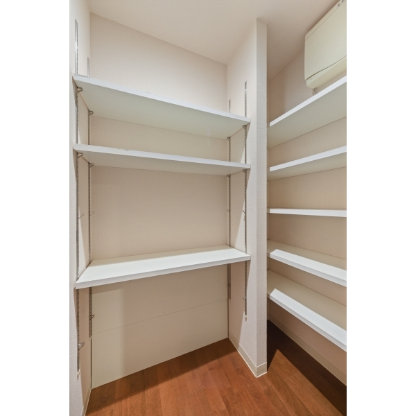 グランドメゾン桐林町 収納