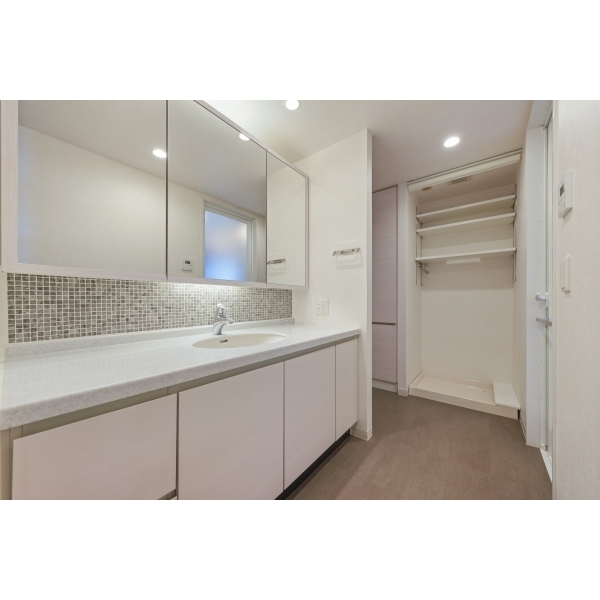 グランドメゾン桐林町 洗面室