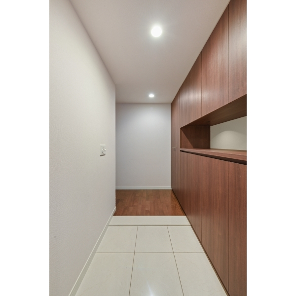 グランドメゾン桐林町 玄関