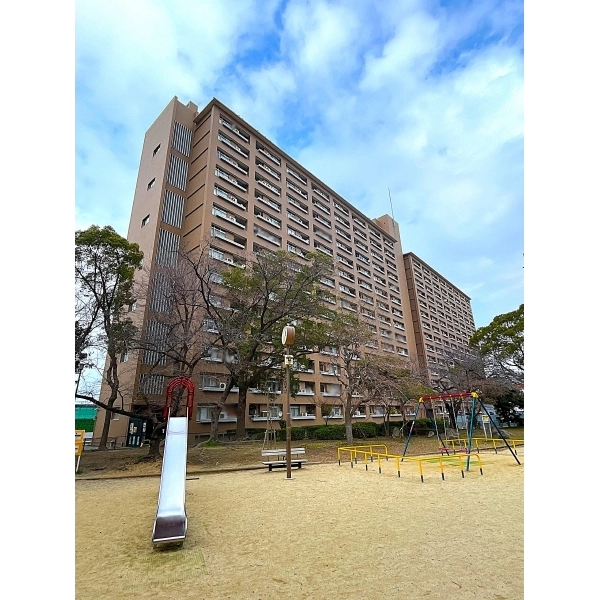 中津リバーサイドコーポA棟 外観