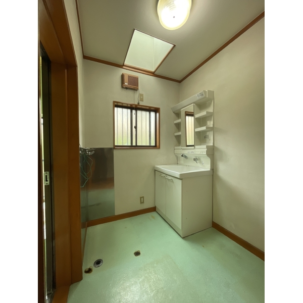 八王子市絹ケ丘２丁目 洗面室