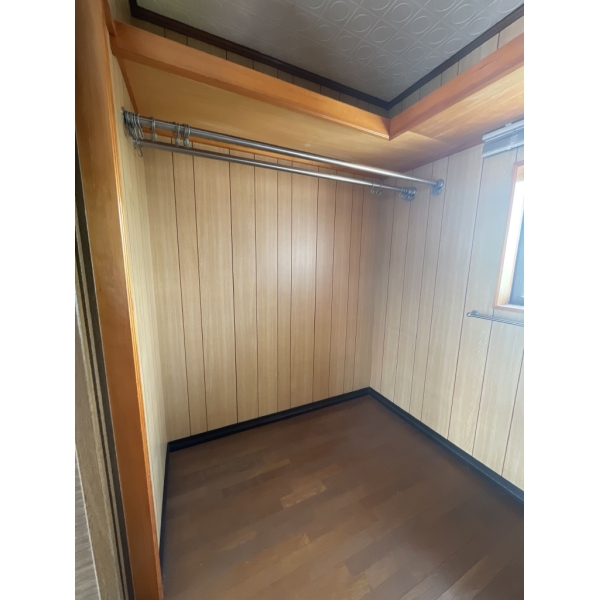 八王子市絹ケ丘２丁目 収納