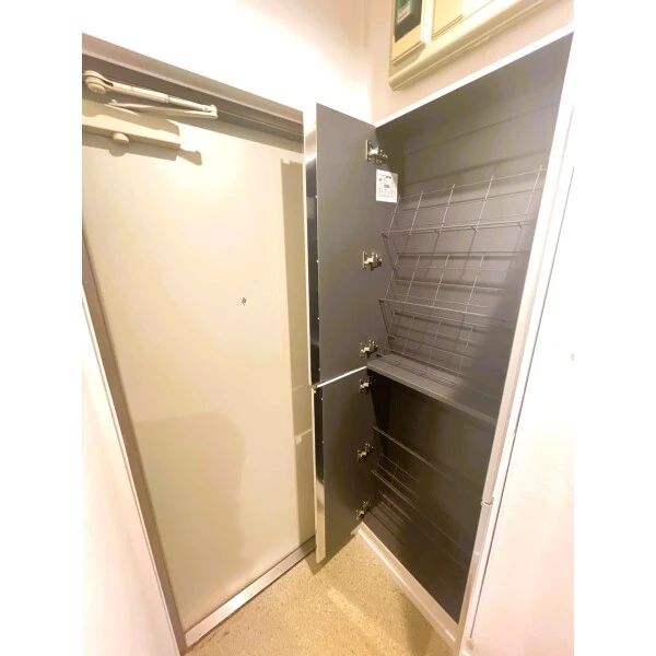 ライオンズマンション港南中央第２ 玄関