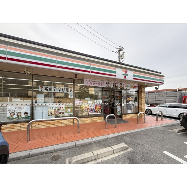 名古屋市昭和区伊勝町1丁目 セブンイレブン名古屋神村町2丁目店(コンビニ)まで約340m(徒歩5分)