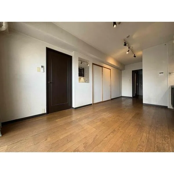 ライオンズプラザ川口本町 陽光が差し込む、明るい空間。ゆったりとお寛ぎいただけます