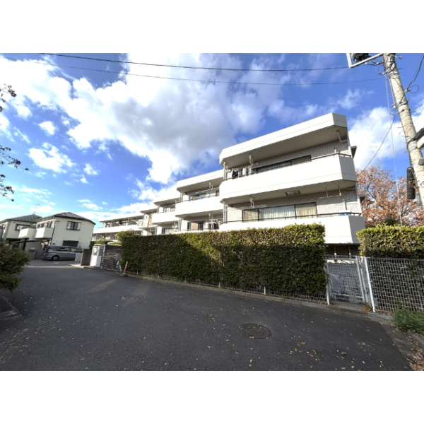 スペースイン長尾台 外観