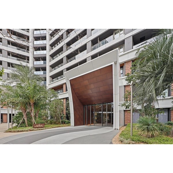 パークタワー勝どきサウス メインエントランス