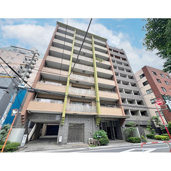 パレステュディオ新宿御苑 外観