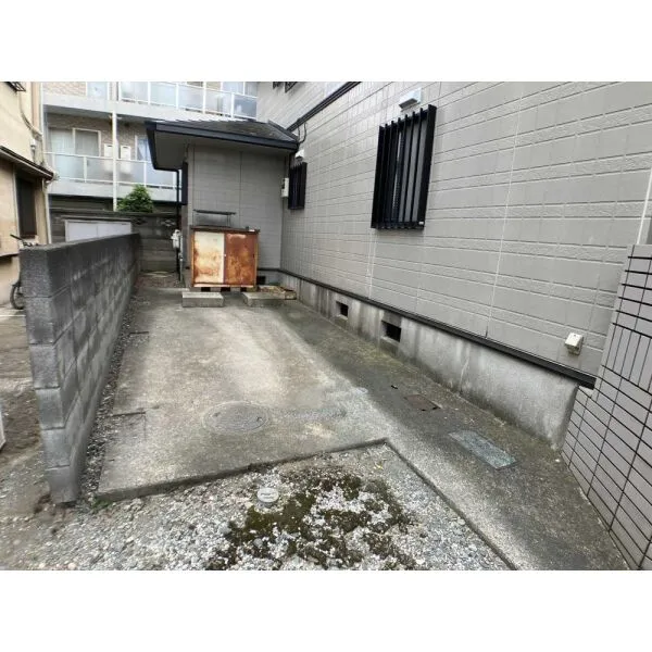 小金井市東町４丁目 駐車場