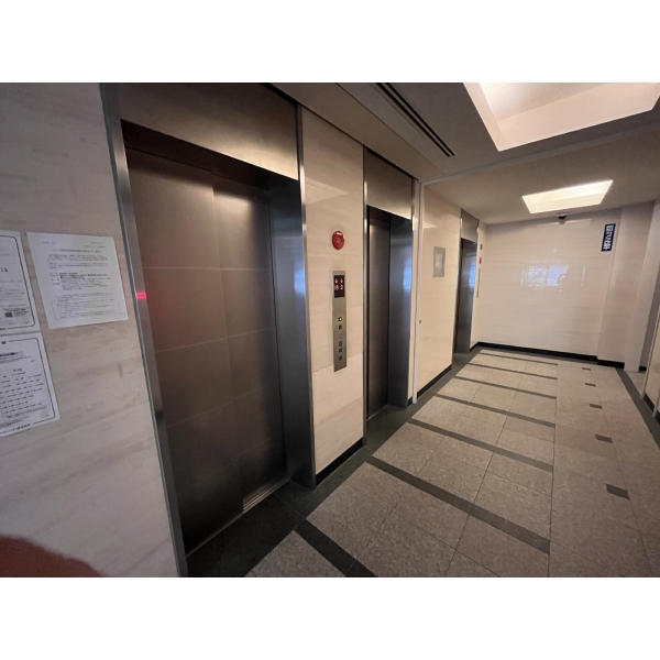 上本町ヒルズマーク エレベーターホール