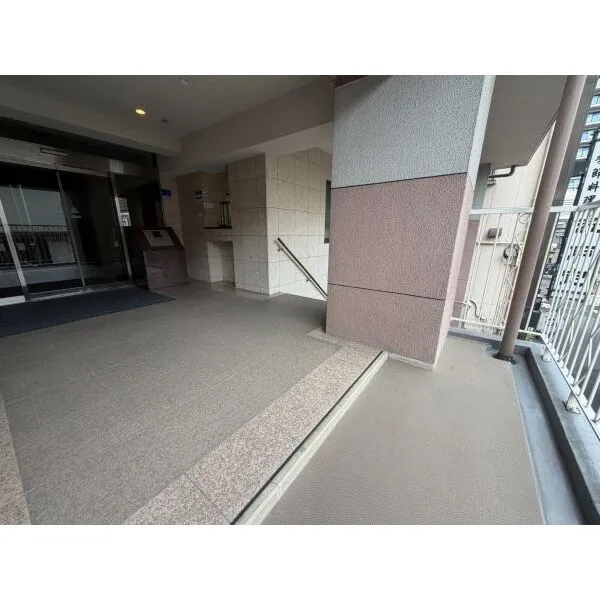 ファミール浅草一丁目 エントランス