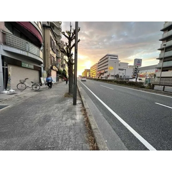 西宮市弓場町 前面道路(撮影年月：2026年04月)