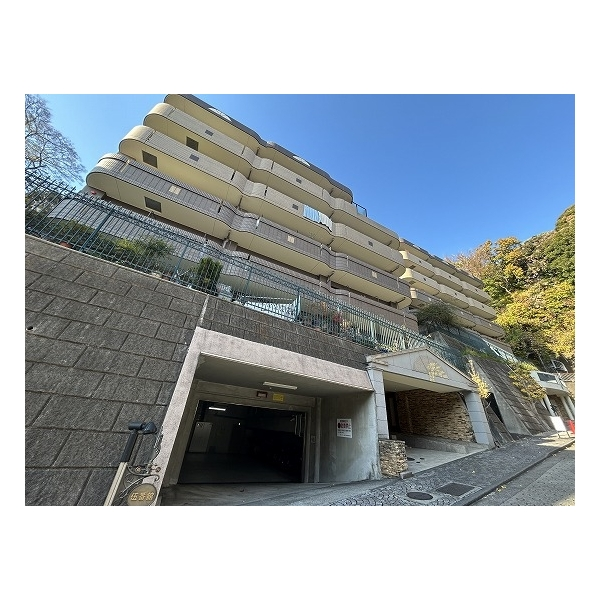 日神パレステージ磯子の森5番館 外観