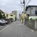 さいたま市浦和区常盤９丁目 前面道路(撮影年月：2026年10月)