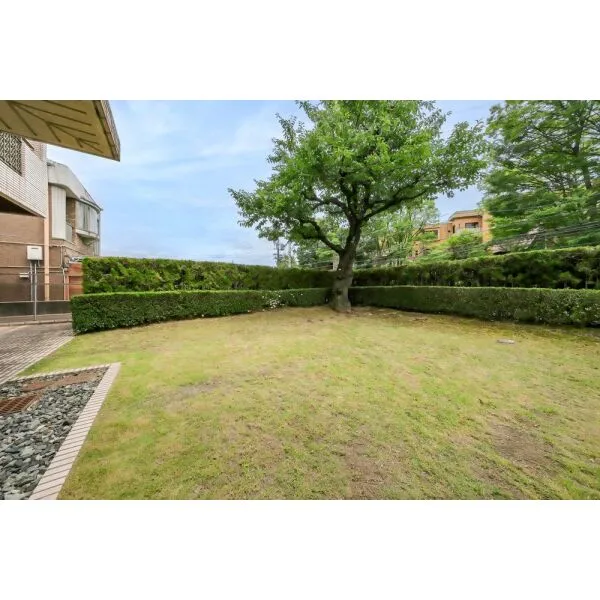 名古屋市瑞穂区茨木町 2F庭