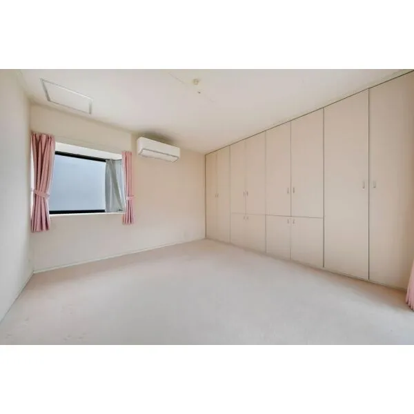 名古屋市瑞穂区茨木町 洋室