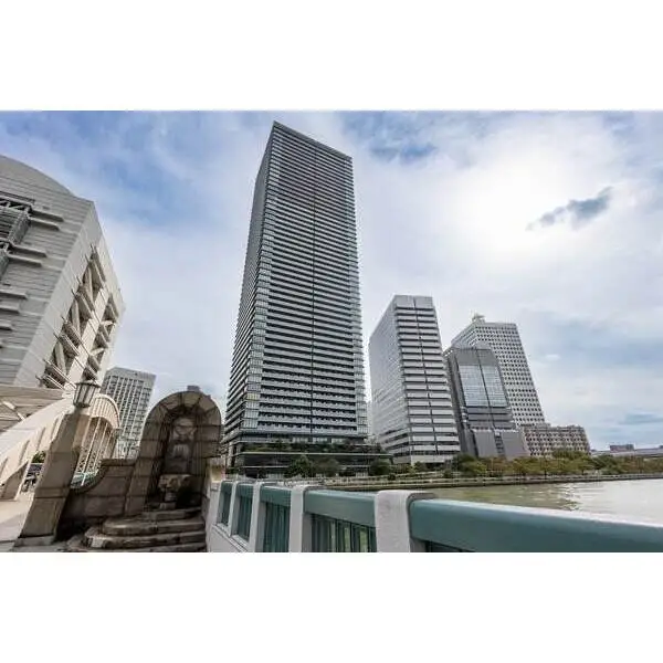 ザ・パークハウス中之島タワー 外観