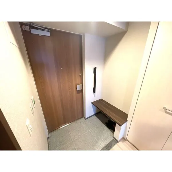 デュオセーヌ国立 玄関
