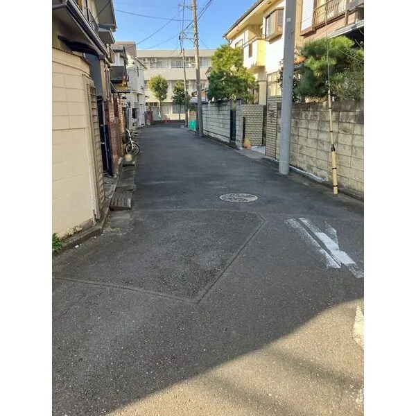 小金井市前原町５丁目 前面道路