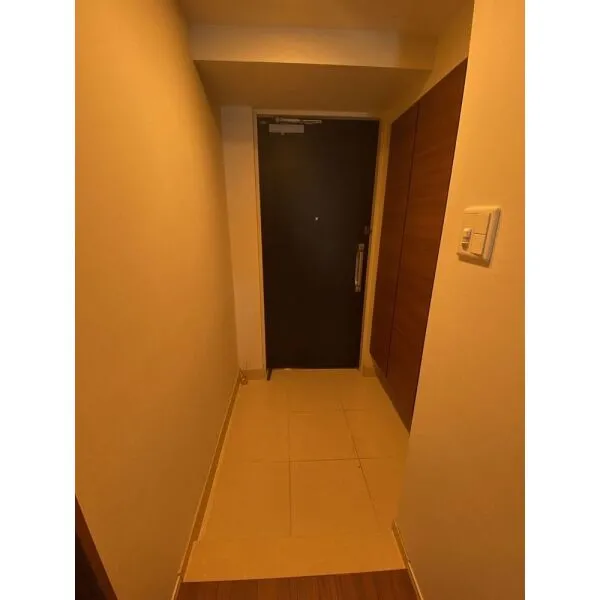 ヴィークコートセンター北 玄関