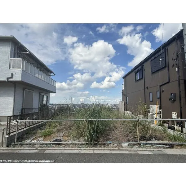 稲城市矢野口 現地(撮影年月：2026年08月)