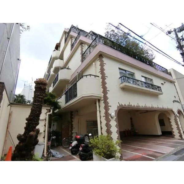 原宿インペリアルハイツ 外観