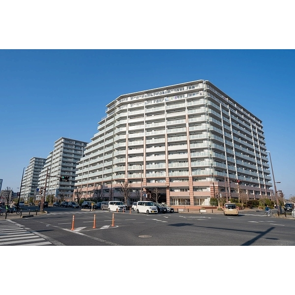 センターフィールド浦和美園弐番街ミッドランド 外観