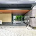 ザ・パークハウス本郷 三菱地所レジデンス分譲のマンションです。24時間ゴミ出し可能なためゴミ出しのストレスが軽減します。