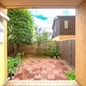パーク・コート南青山ヒルトップレジデンス 前面には高い建物がないため日当たり良好です。