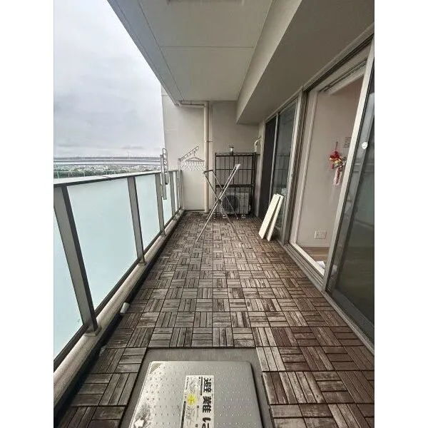 ルフォン扇大橋 奥行き約2.0mのワイドバルコニー