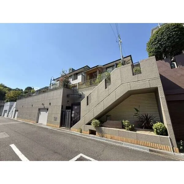 箕面市石丸３丁目 現地外観正面写真