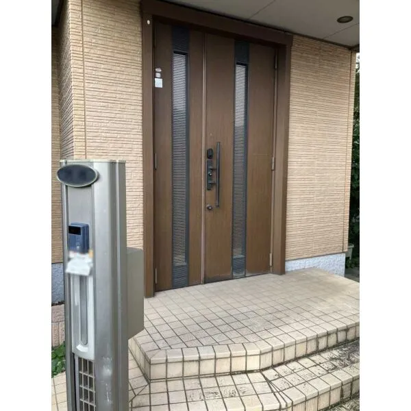 川口市上青木西３丁目 玄関(撮影年月：2026年09月)