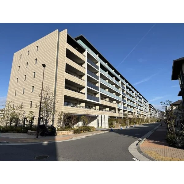 ローレルコート西宮甲子園 外観