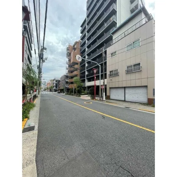 台東区千束3丁目 前面道路(撮影年月:2026年08月)
