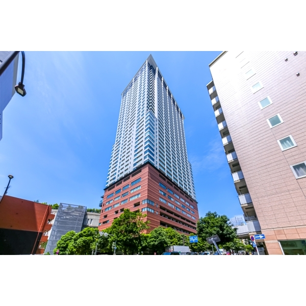 クロスエアタワー 外観