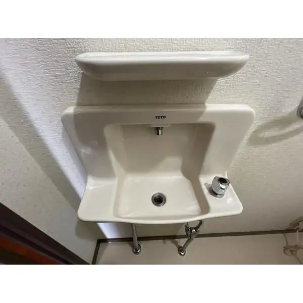 ライオンズマンション千葉鷹の台 トイレ手洗いカウンター