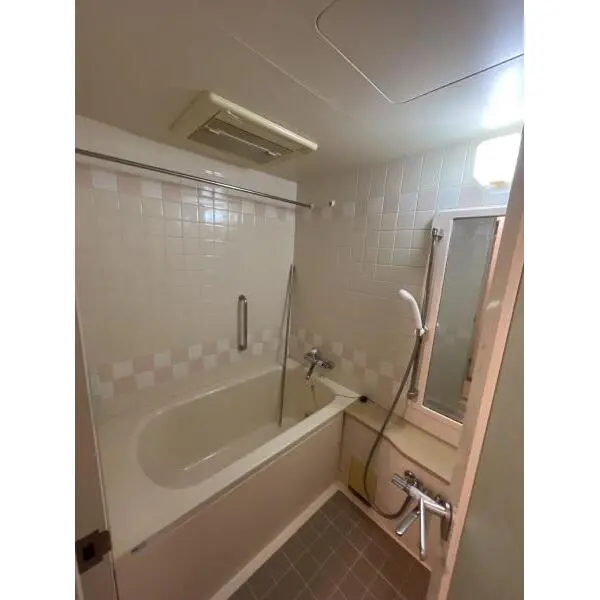 ライオンズマンション千葉鷹の台 浴室