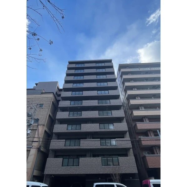 リベール江坂 外観