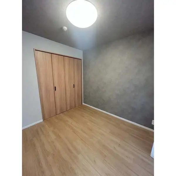 リベール江坂 LDK横洋室約5.0帖