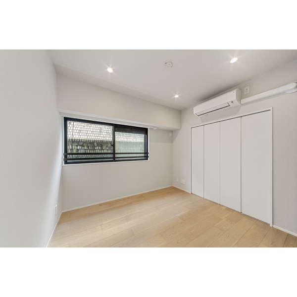 インペリアル六本木１号館 洋室約4.6畳