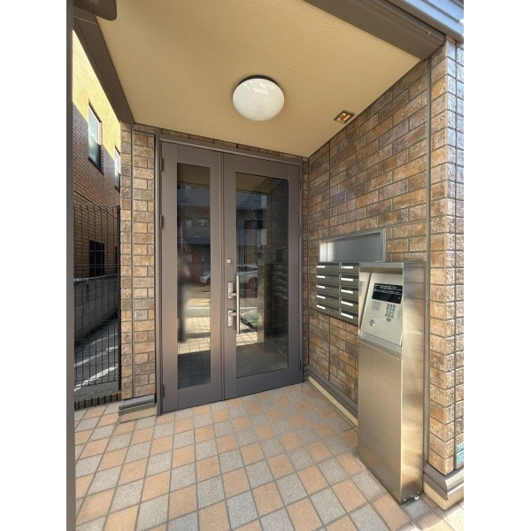 アルス千早 エントランス