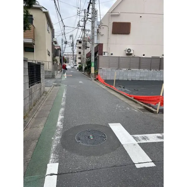 渋谷区幡ヶ谷３丁目 前面道路