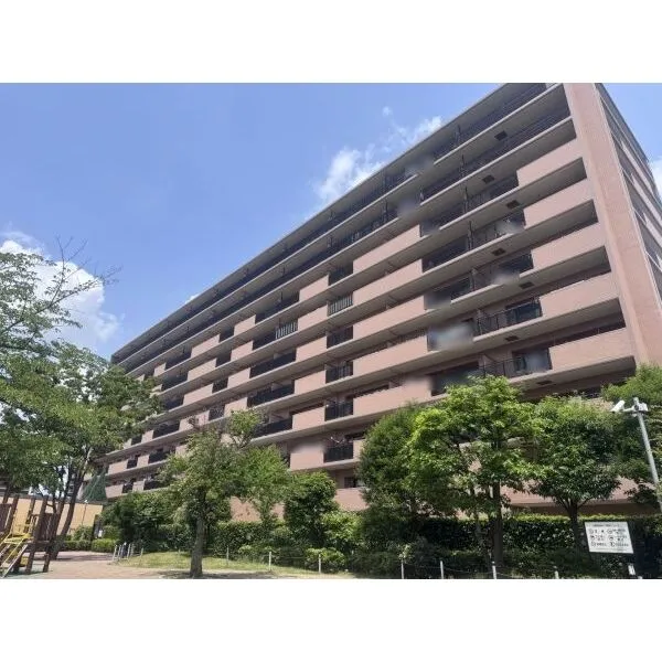 コスモステージ荒川遊園サウスリッジ 総戸数３４９戸の大規模レジデンスです