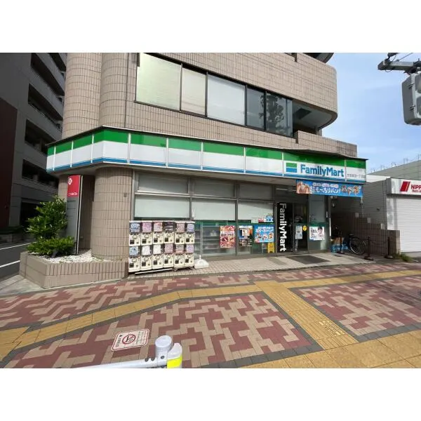 藤和シティホームズ文京音羽 ファミリーマート文京音羽一丁目店(コンビニ)まで約130m(徒歩2分)