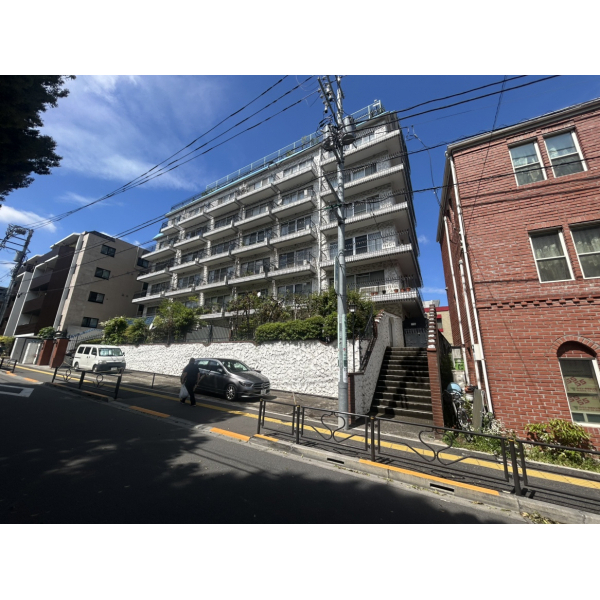 秀和弥生町レジデンス 外観
