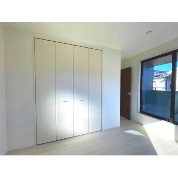 平塚市虹ケ浜 洋室