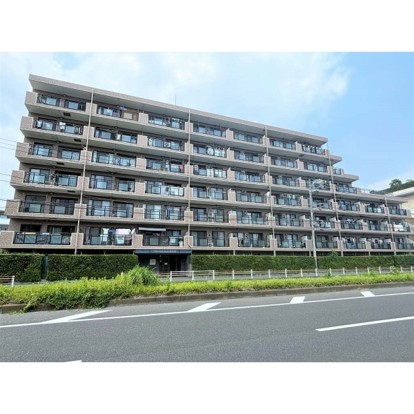 マイキャッスル・ラルジュ金沢文庫 外観