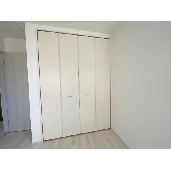 平塚市虹ケ浜 納戸