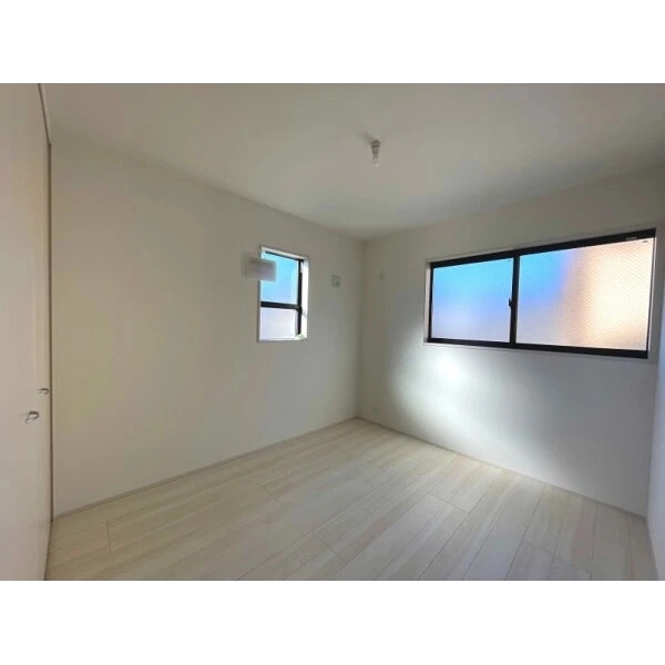 平塚市虹ケ浜 納戸