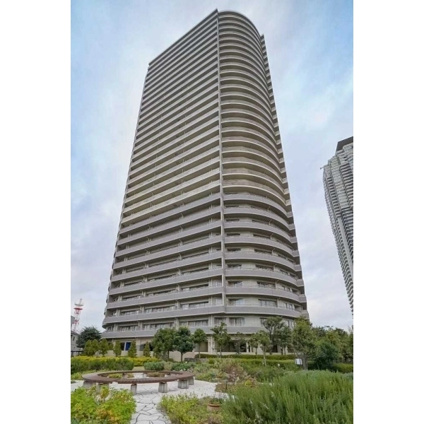エルザタワー３２ 外観